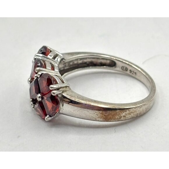 Sterling Silver 925 Ring Size 9 With Red Stones - Picture 4 of 8